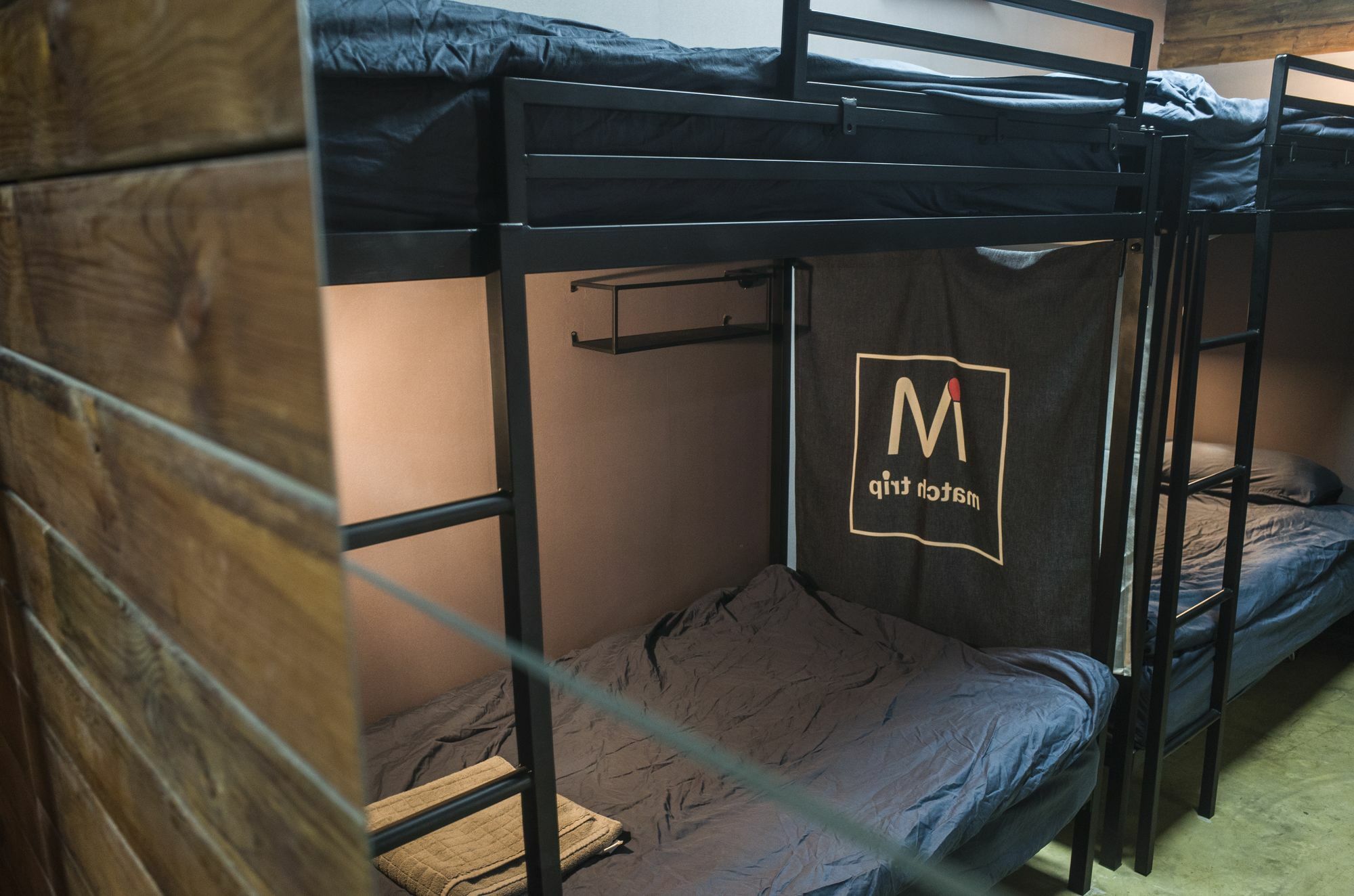 M Youth Space Hostel *